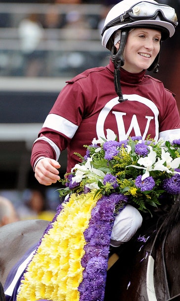 Breeders' Cup: Napravnik wins Distaff atop Untapable, says she'll retire